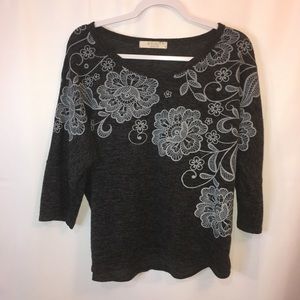 Biology blouse top 3/4 sleeve floral design gray Large